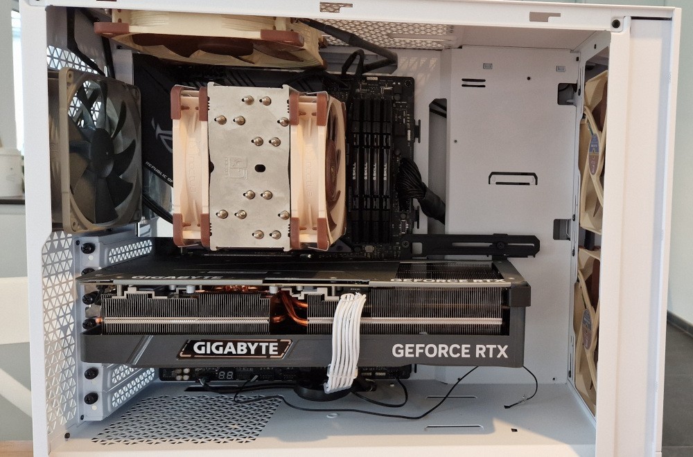 Nouvelle tour, Fractal Pop Air avec mes composants installés