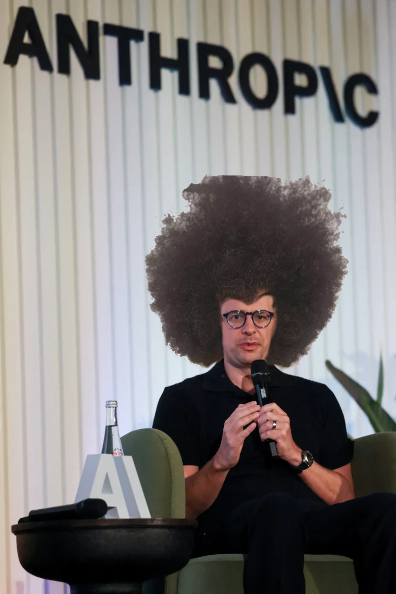Dario Amodei avec une coupe afro (dessiné moi-même)