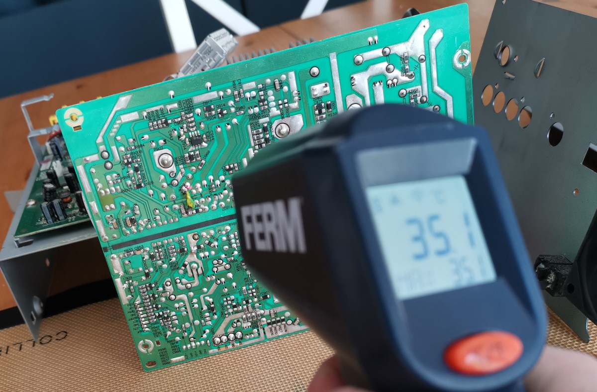 Montre la température juste après allumage de l'appareil: 35°